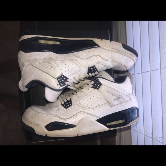 Jordan Columbia 4’s - Picture 4 of 4